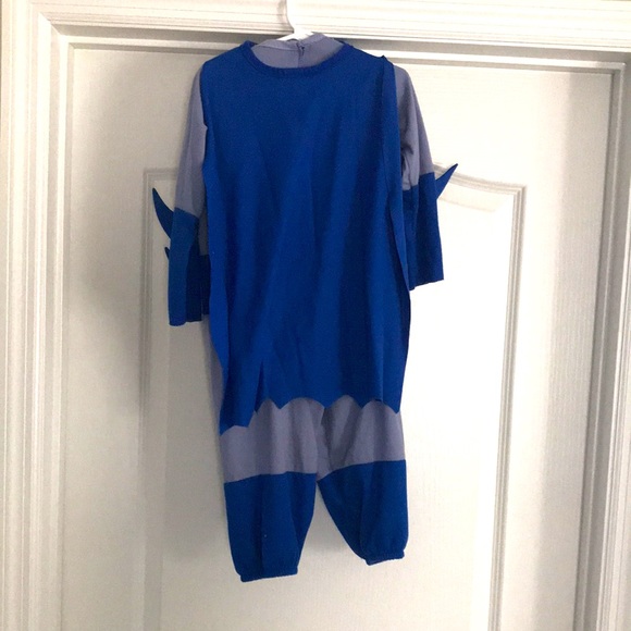 Batman costume - Picture 2 of 3